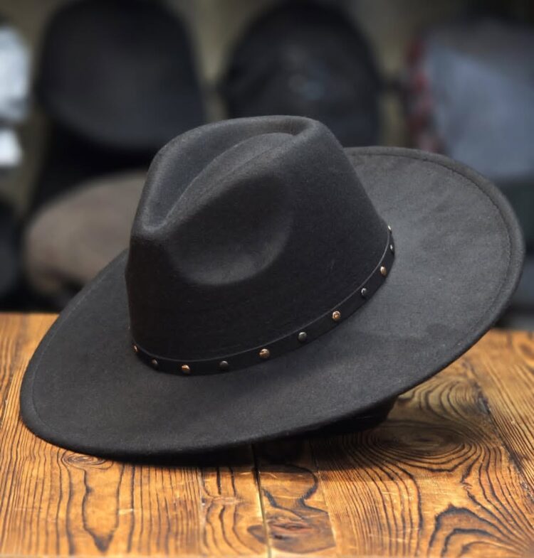 کلاه فدورا 🎩